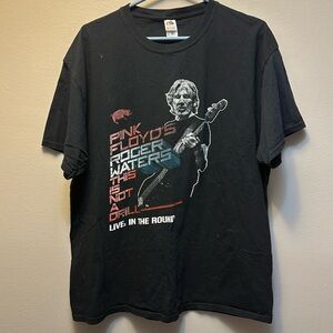 Official Roger Waters of Pink Floyd Tshirt